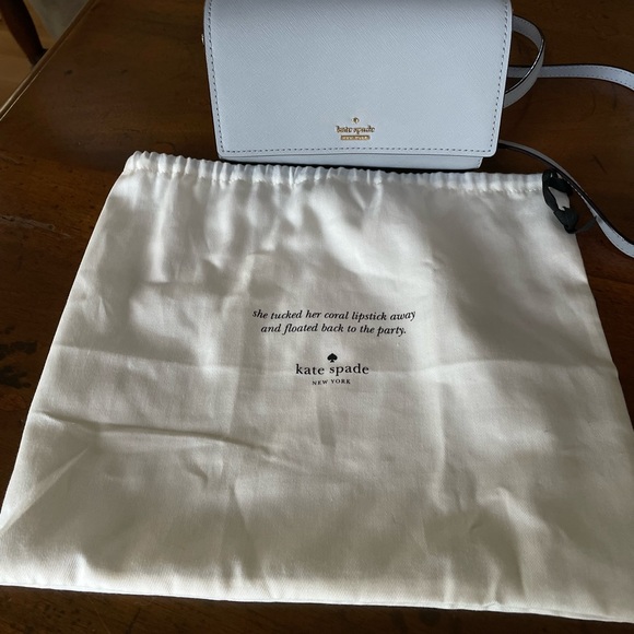Kate Spade Small Foldover Bag- Used once - Picture 3 of 9